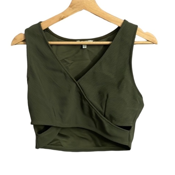 Charlotte Russe crop top medium - Picture 1 of 4
